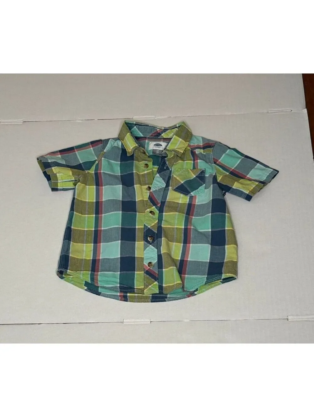 Old Navy Boys Plaid Short Sleeve Button-Up Shirt Size 4T